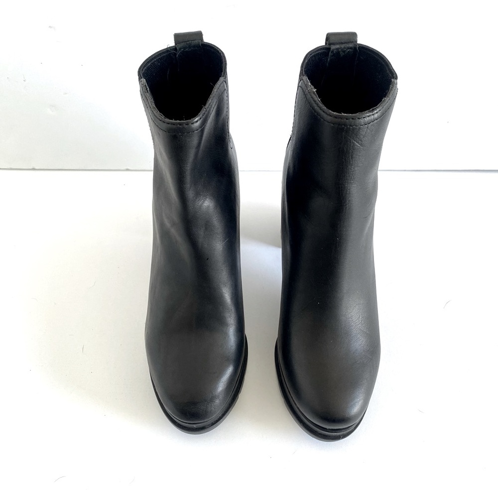 SOREL Margo Chelsea Ankle Boots